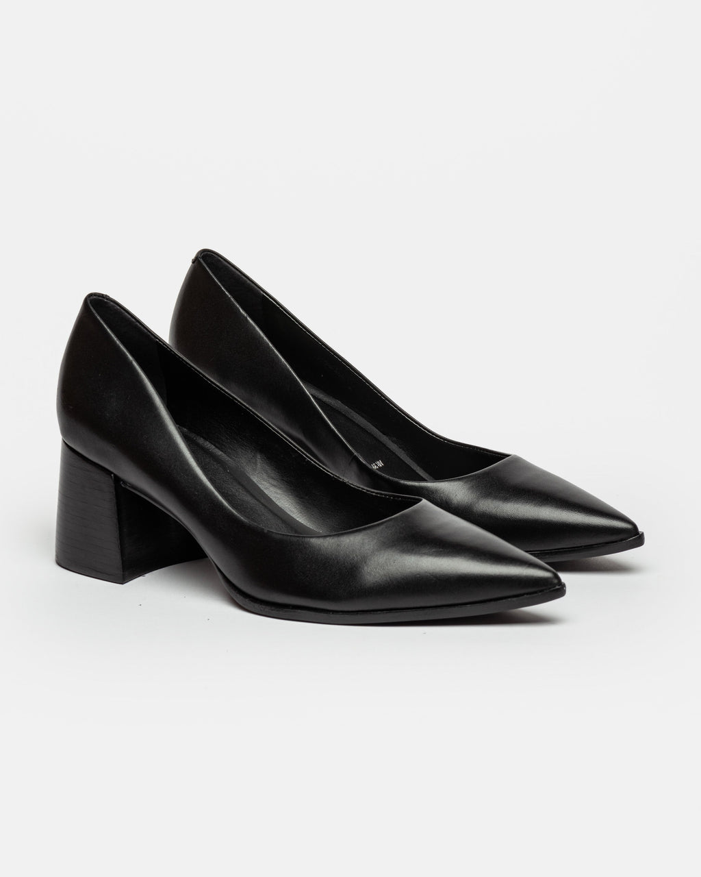 Stiletto Eva en cuero liso