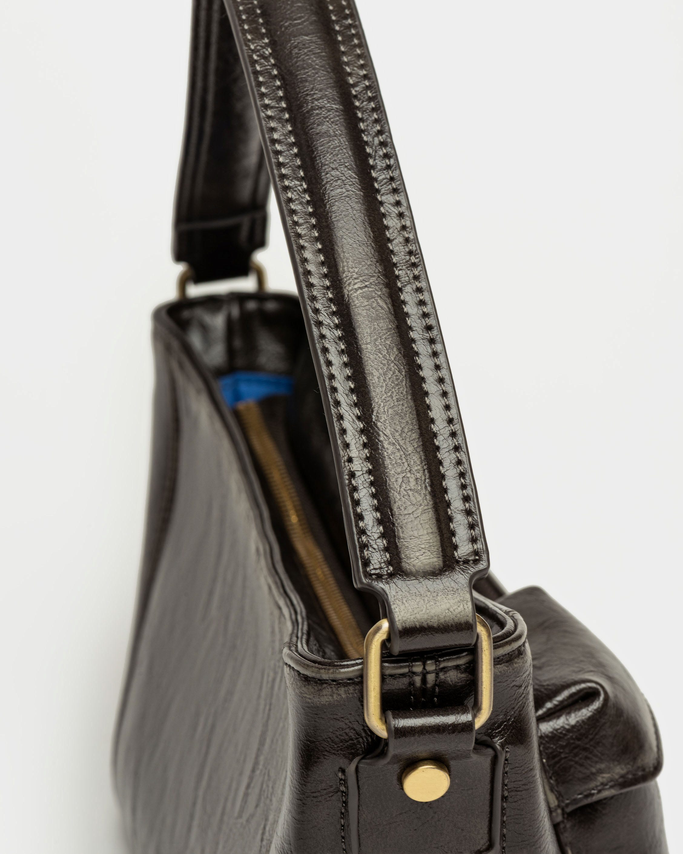 Bolso de hombro The Gang Brushed en efecto cuero liso