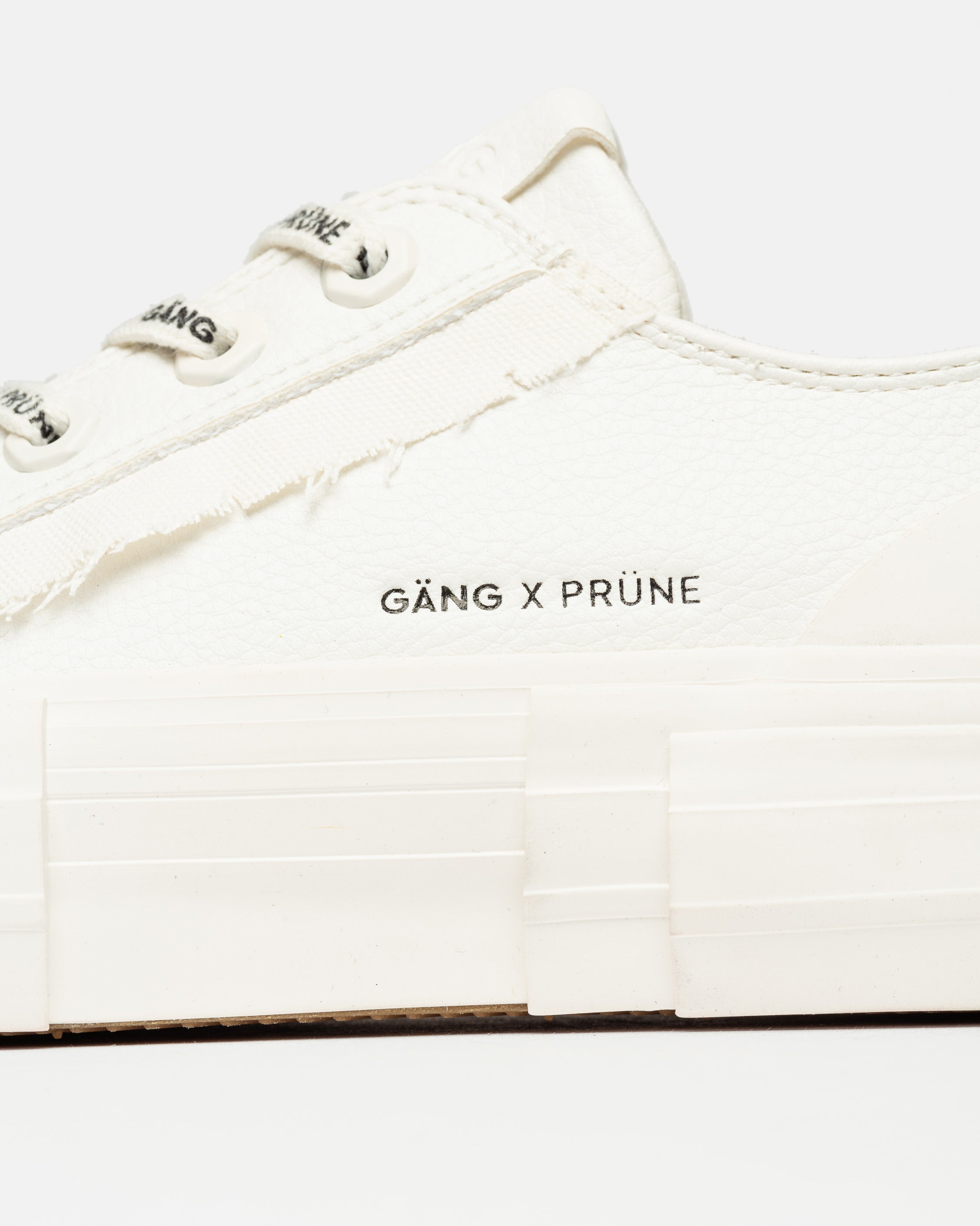 Sneaker The Gäng en efecto cuero