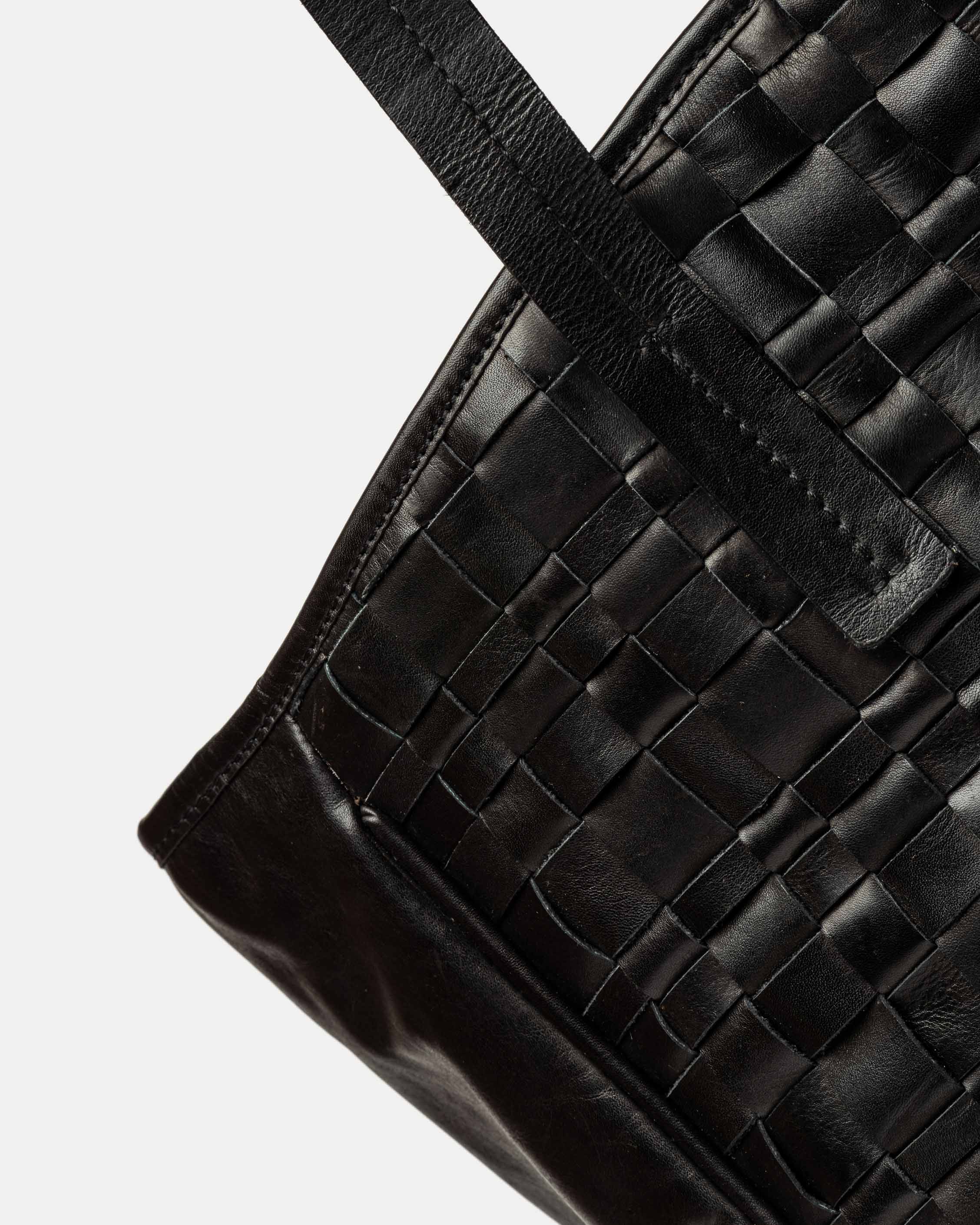 Bolso The Knit Bag en cuero graneado